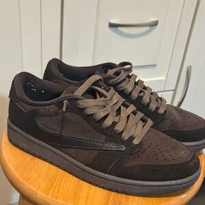 Nike Men's Black and Brown Sneakers